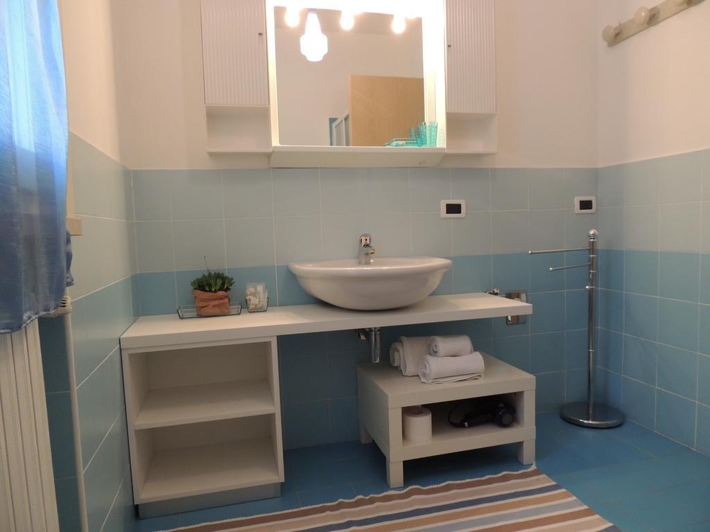 Villa Rosa Moniga del Garda Habitación foto