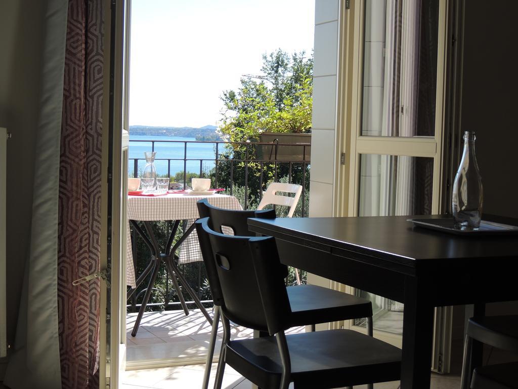 Villa Rosa Moniga del Garda Habitación foto